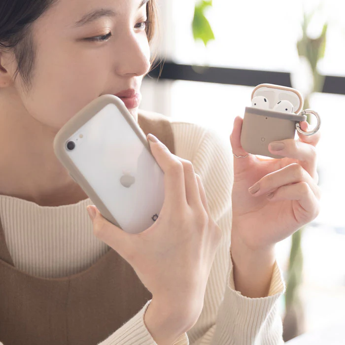 【AirPods(第1/第2/第3世代)/AirPods Pro(第1/第2世代)専用】iFace Grip On Siliconeケース - Image 6